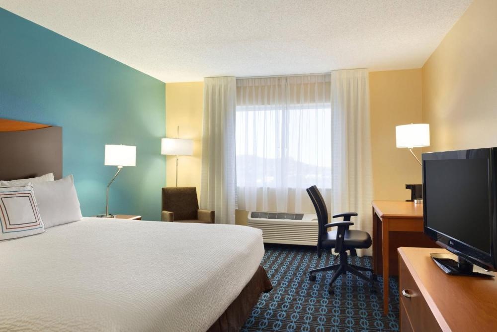 Fairfield Inn & Suites by Marriott Colorado Springs Air Force Academy